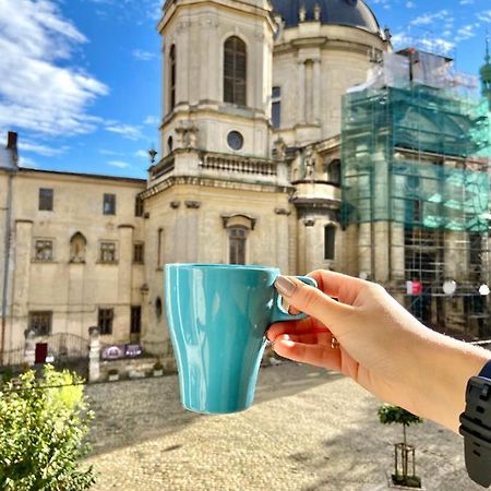 Dreaming Apartments Lviv Bagian luar foto