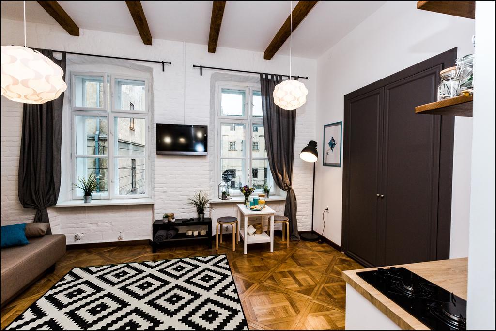 Dreaming Apartments Lviv Bagian luar foto